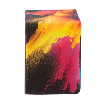 Banqueta de cartón con funda estampada